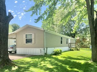 1205 Borah St, Olney, IL