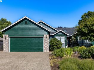 2718 N Main St, Newberg, OR 97132