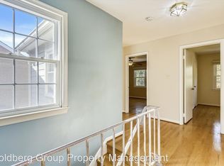 10203 Gainsborough Rd, Potomac, MD 20854