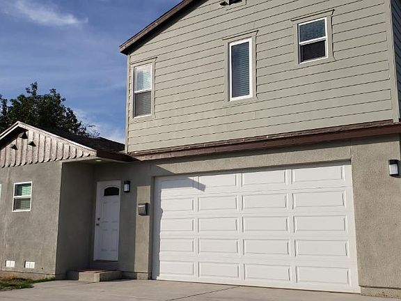 2nd image of 15535 Blaine Ave
