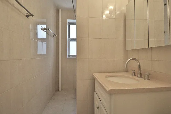 Rented by DTRE | media 14