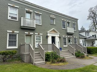 653 Lovett Ave SE, East Grand Rapids, MI 49506