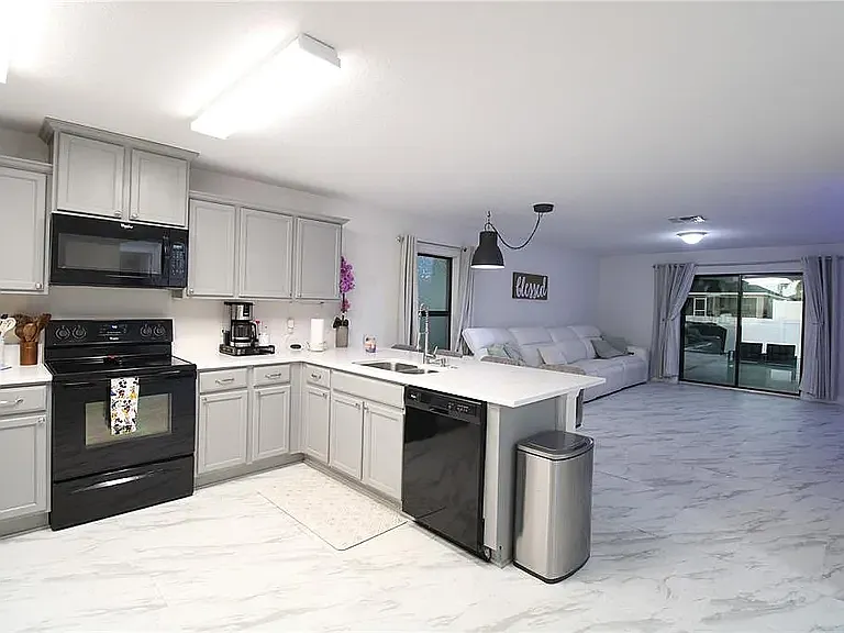 600 Swallowtail Dr — Photo 18