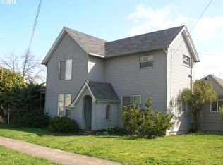 906 NE Hembree St, McMinnville, OR 97128