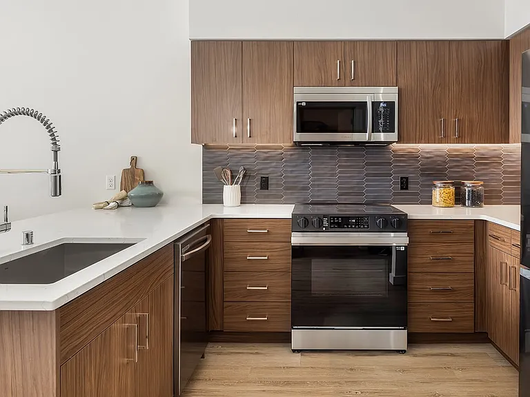 Broadstone Vega — Photo 23