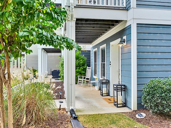 5th image of 683 Mariner Way