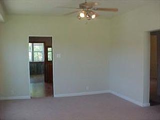 3rd image of 1909 Oscar St