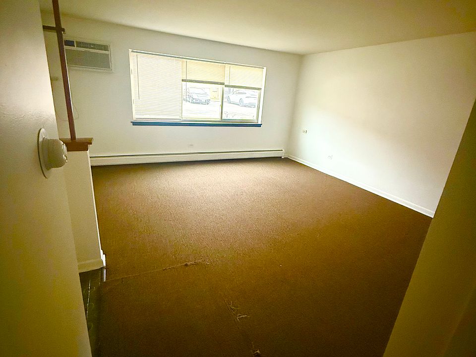 1st image of 9225 Susy Ln #1