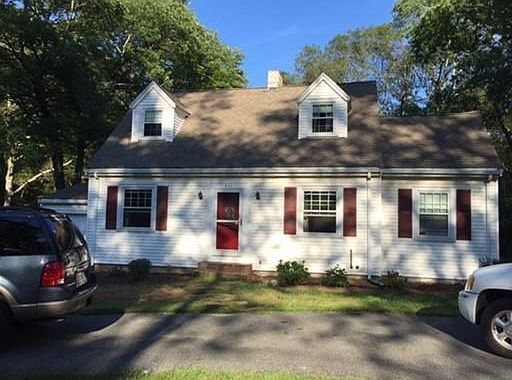 4th image of 631 N Bedford St