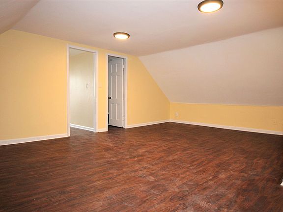 2nd image of 2840-42 N 5th St #40-42