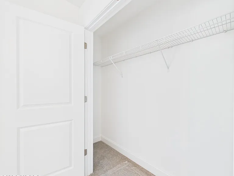 1729 Lateglow Way — Photo 41
