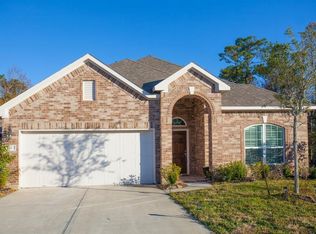 64 Hallmark Dr, Conroe, TX 77304