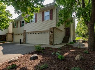 4201 Yew Point, Eagan, MN 55122