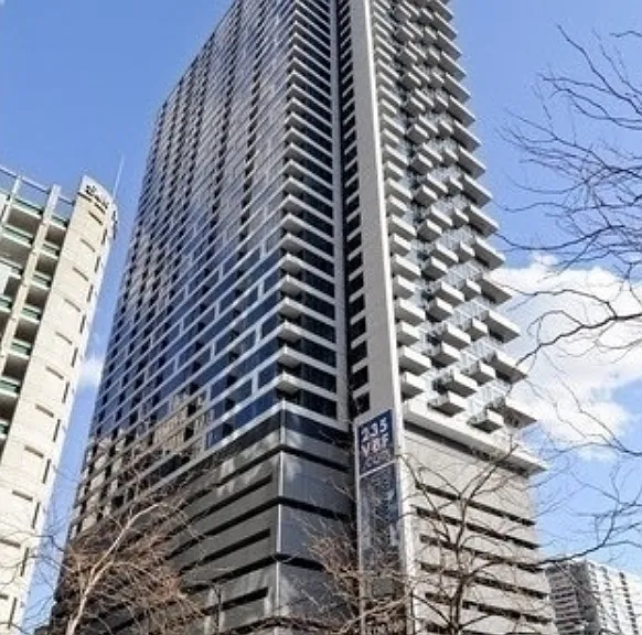 235 W Van Buren St #3309 — Photo 14