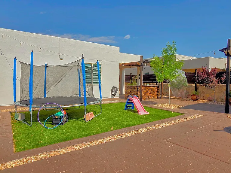 683 Codford Dr — Photo 10