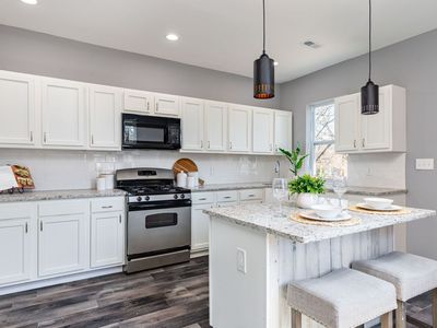 1609 Spruce St, Baltimore, MD, 21226