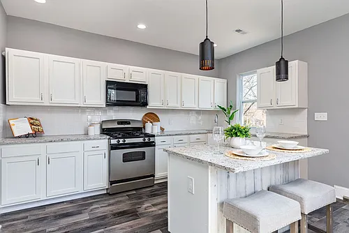 2902 Mosher St Photo 1