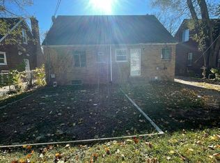 18526 Curtis St, Detroit, MI 48219