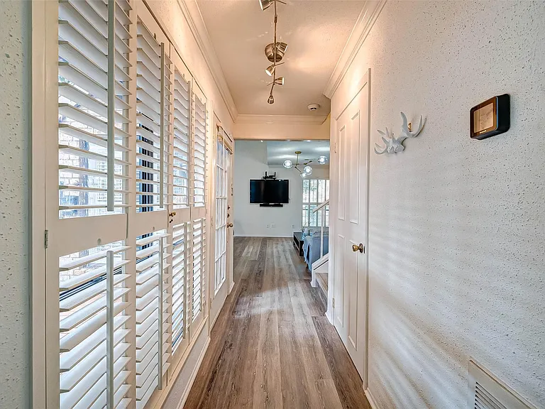 1908 Augusta Dr #7 — Photo 13