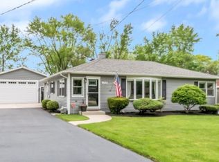 172 E Wood St, New Lenox, IL 60451