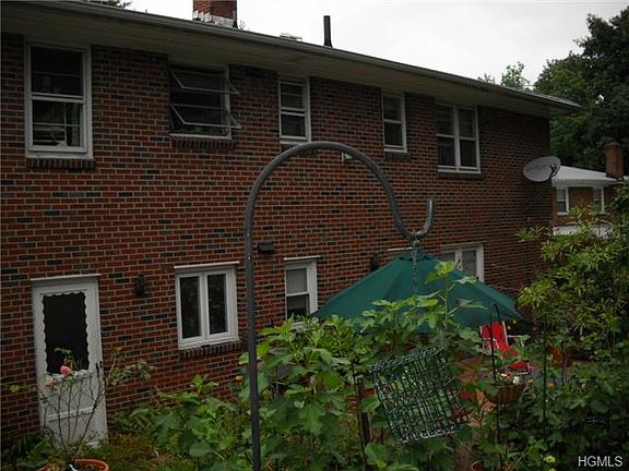 4th image of 260 Romano Ln
