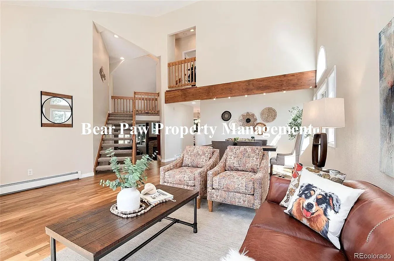 4 bed, 3.5 bath, 3165 sqft, $4,900 — Photo 3