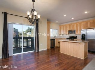 22842 SW Forest Creek Dr 200 #200, Sherwood, OR 97140