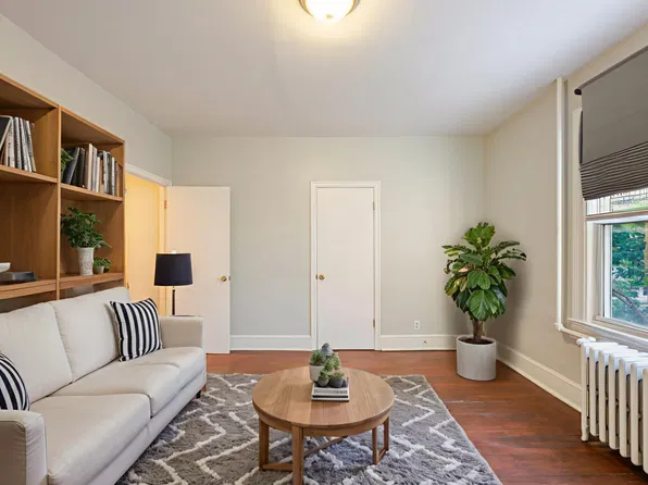 1522 Isherwood St NE APT 4, Washington, DC 20002