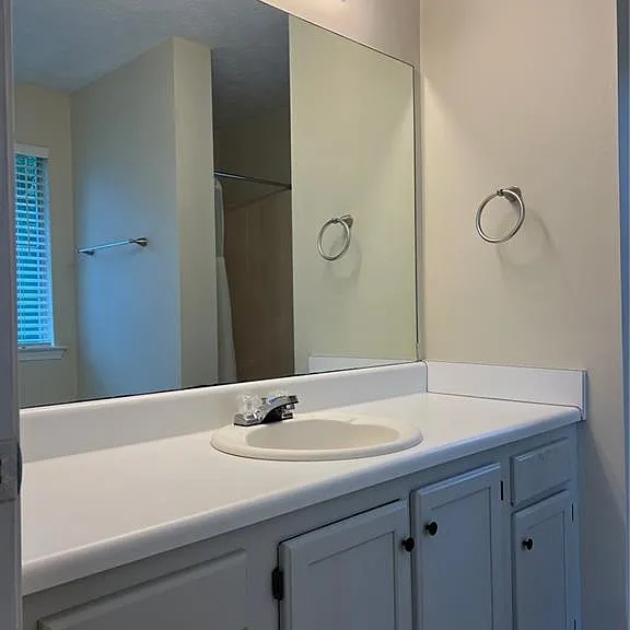 4197 Sterling Pointe Dr — Photo 18
