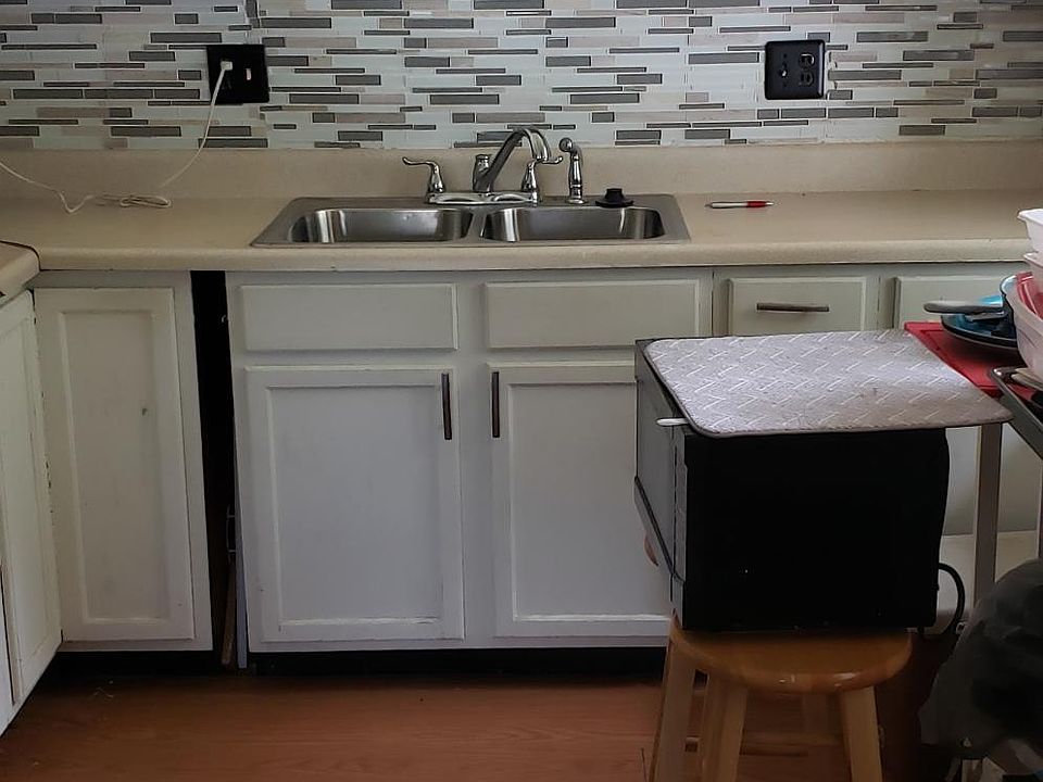 1st image of 2330 Jermain Dr