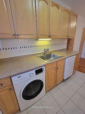 4th image of 209-08 43rd Ave #1A