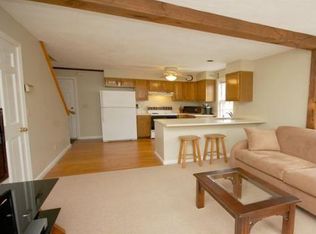 132 Derby St #4, Salem, MA 01970