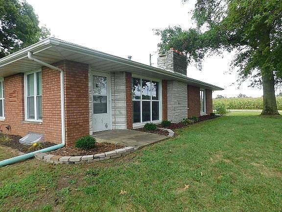 Front of house facing west