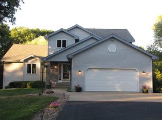 N6938 Donlin Dr, Pardeeville, WI 53954