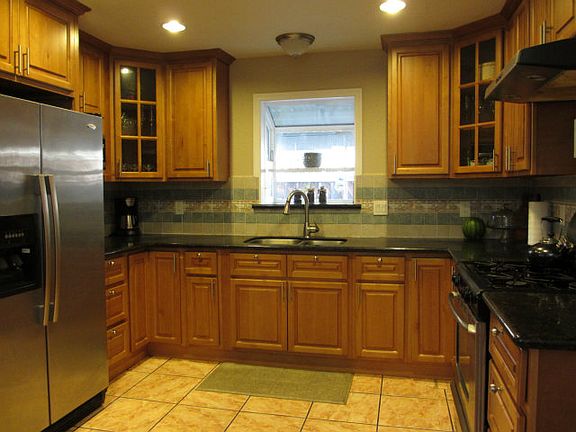 2nd image of 2635 Sleepy Hollow Ln