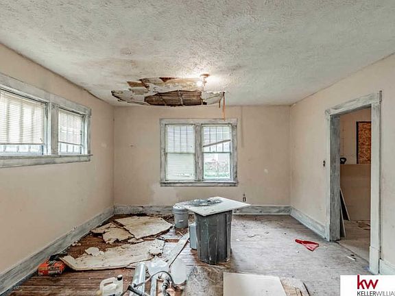 4th image of 4257 Binney St