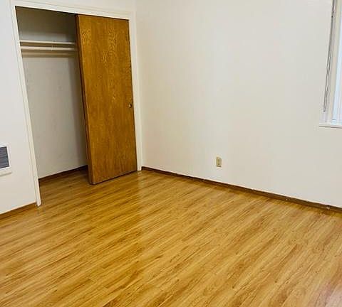 4th image of 538 5th Ave APT 1
