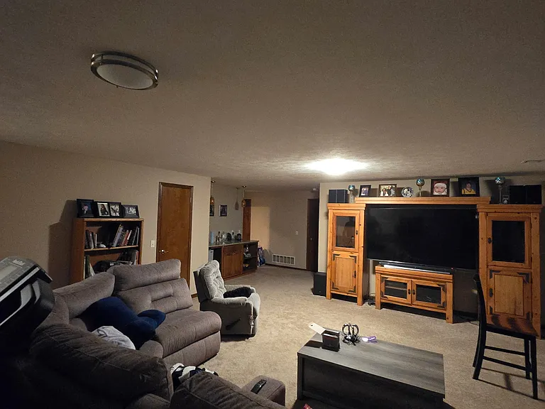 3 Bristol Dr — Photo 7
