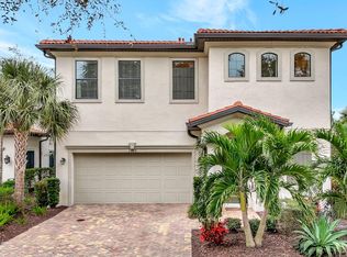 1326 Oceania Dr N, Naples, FL 34113