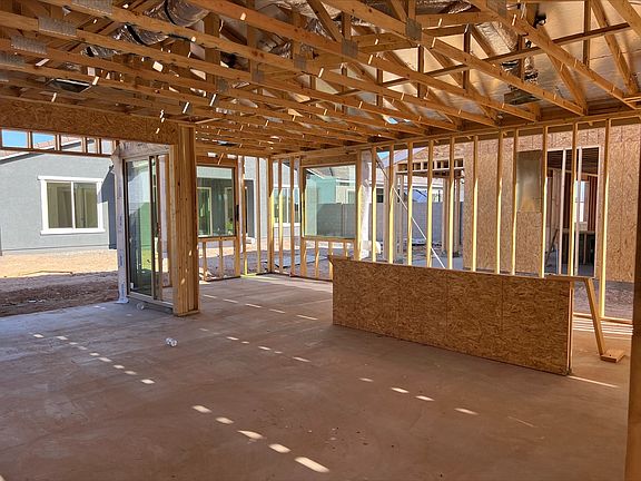 4833 S. Carver Avenue - Lot 130 - Violet Interior Image 5