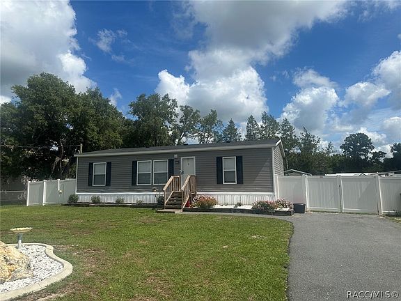 4th image of 7203 W Brady Ln