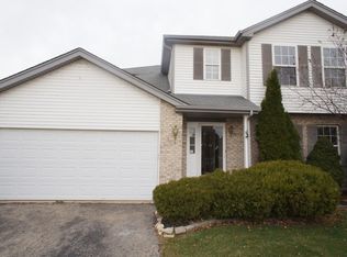 930 Prairie Clover Dr, Romeoville, IL 60446