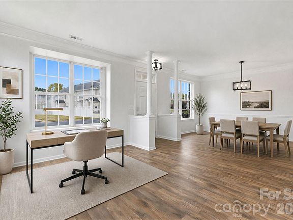 3rd image of 7593 Bluff Point Ln