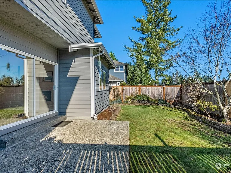 4310 252nd Pl SE — Photo 3