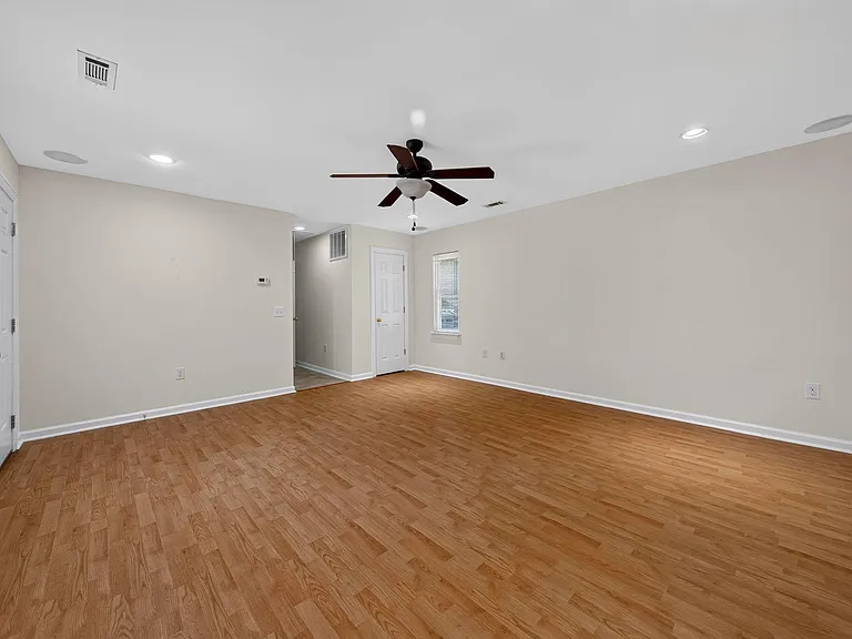 105 Trinity Woods Dr — Photo 27