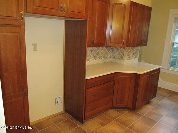5th image of 1257 Edgewood Avenue S