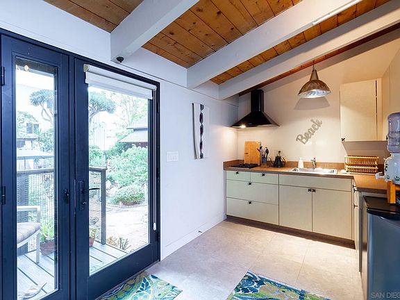 5th image of 3838 Kendall Casita Casita