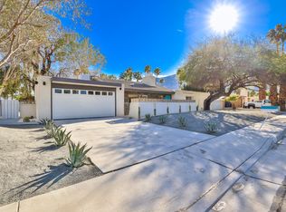 987 E El Conquistador, Palm Springs, CA 92262