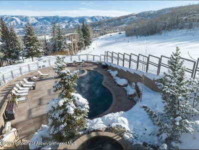 690 Carriage Way #302, Snowmass Village, CO, 81615