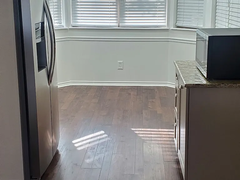 5635 S Madison Ave — Photo 9